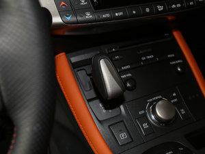 2017200h F SPORT ɫ QU