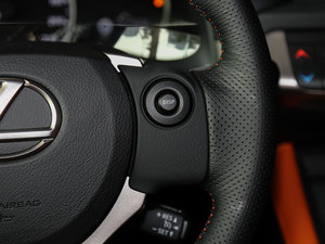 2017200h F SPORT ɫ п؅^