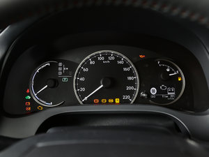 2017200h F SPORT ɫ x