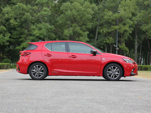 2017200h F SPORT pɫ w^