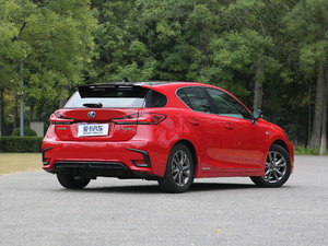 2017200h F SPORT pɫ w^