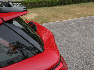 2017200h F SPORT pɫ ^