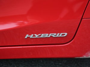 2017200h F SPORT pɫ ^