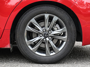 2017200h F SPORT pɫ ݆Ȧ