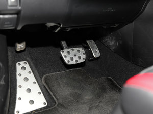 2017200h F SPORT pɫ п؅^