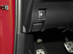 2017200h F SPORT pɫ п؅^