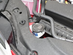 2017200h F SPORT pɫ 