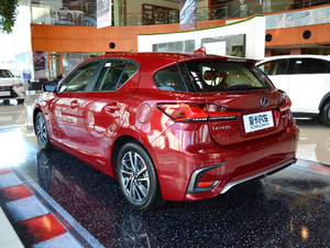 2017200h F SPORT ɫ 45