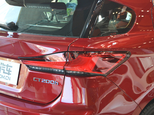 2017200h F SPORT ɫ ^