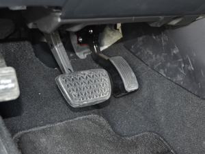 2017200h F SPORT ɫ g