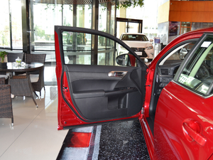 2017200h F SPORT ɫ {λ܇T