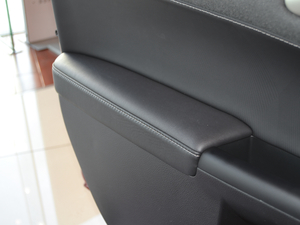 2017200h F SPORT ɫ g