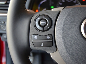 2017200h F SPORT ɫ п؅^