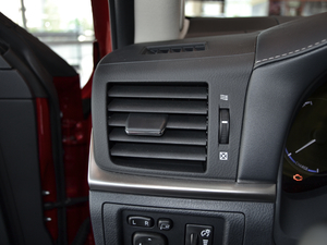 2017200h F SPORT ɫ п؅^