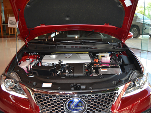 2017200h F SPORT ɫ l(f)әC