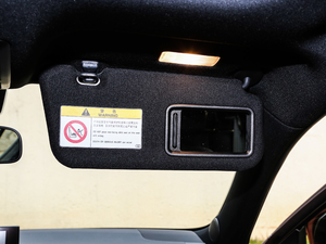 2017200h F SPORT pɫ g