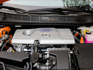 2017200h F SPORT pɫ 