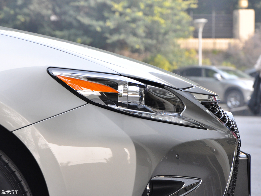 2017׿_˹ES 300h Mark Levinsonm