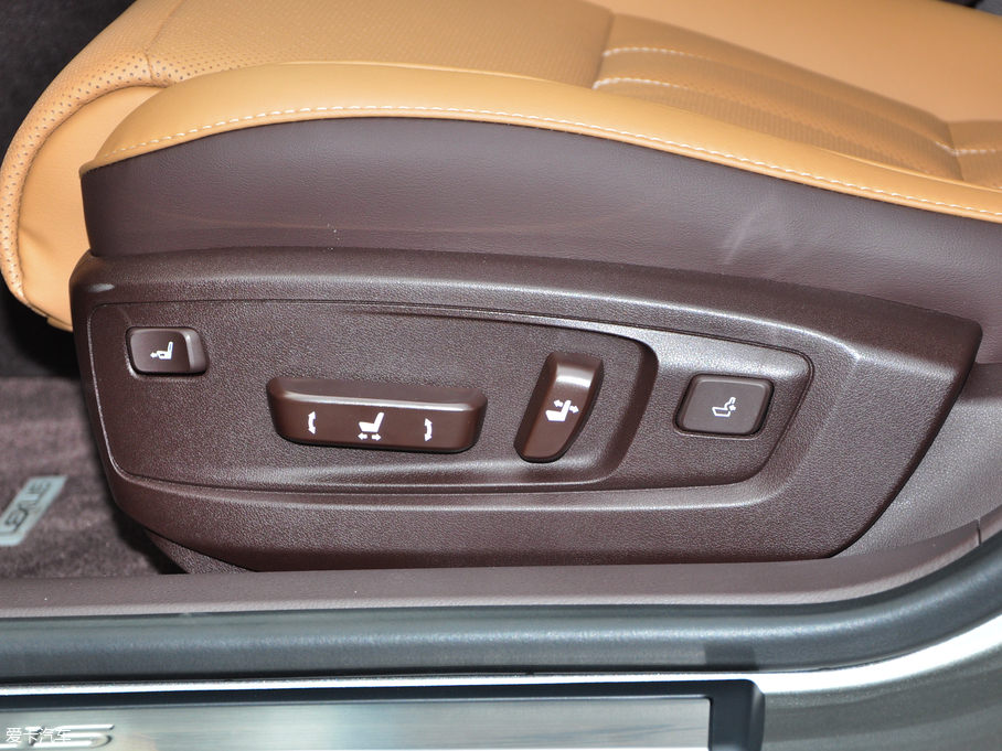 2017׿_˹ES 300h Mark Levinsonm