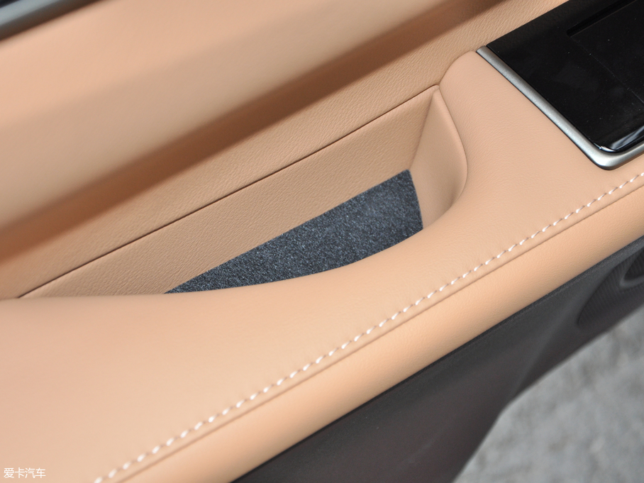 2017׿_˹ES 300h Mark Levinsonm