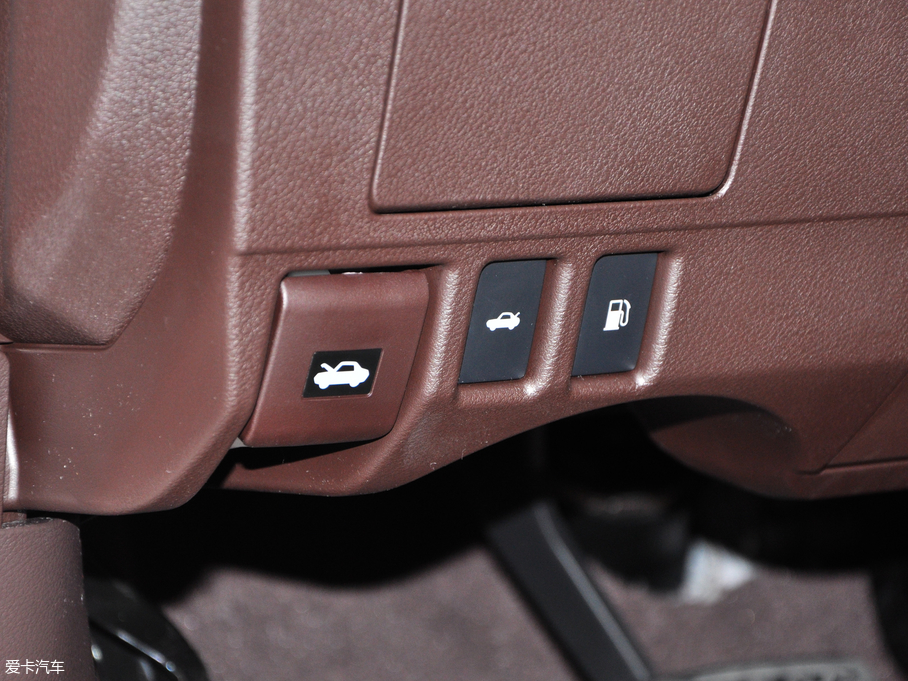 2017׿_˹ES 300h Mark Levinsonm