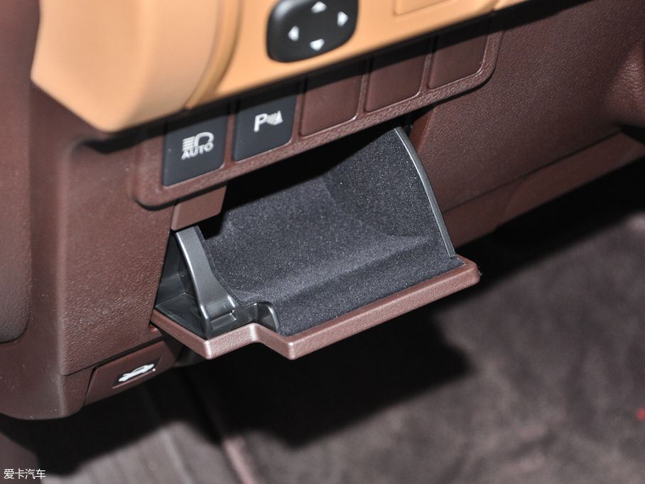 2017׿_˹ES 300h Mark Levinsonm