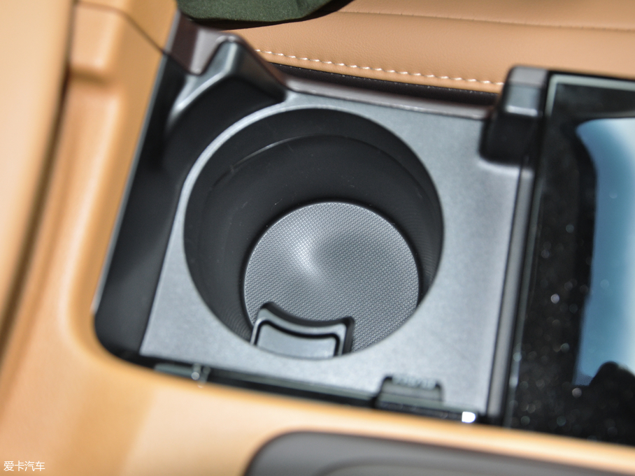 2017׿_˹ES 300h Mark Levinsonm