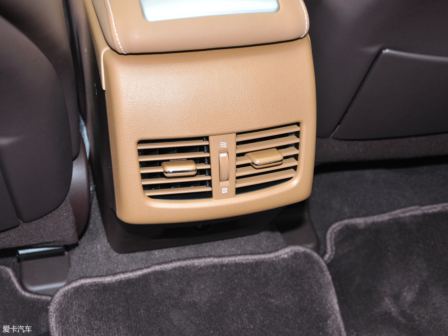 2017׿_˹ES 300h Mark Levinsonm