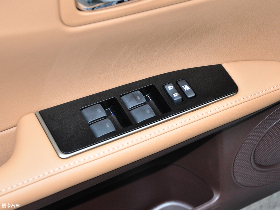 2017׿_˹ES 300h Mark Levinsonm