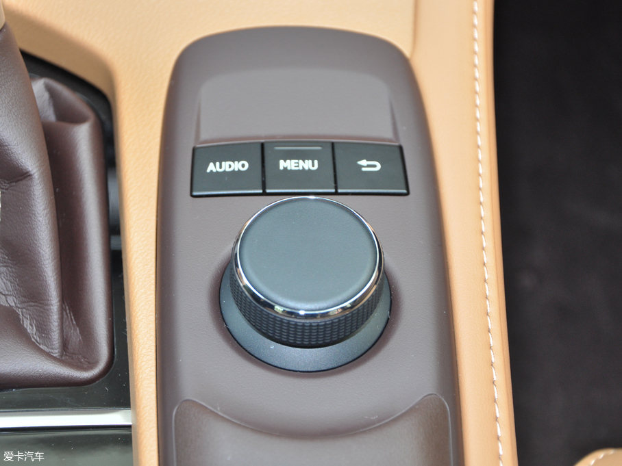 2017׿_˹ES 300h Mark Levinsonm