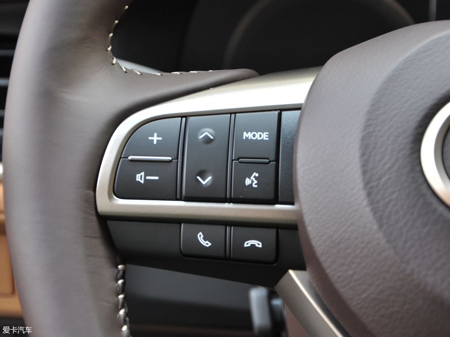 2017׿_˹ES 300h Mark Levinsonm