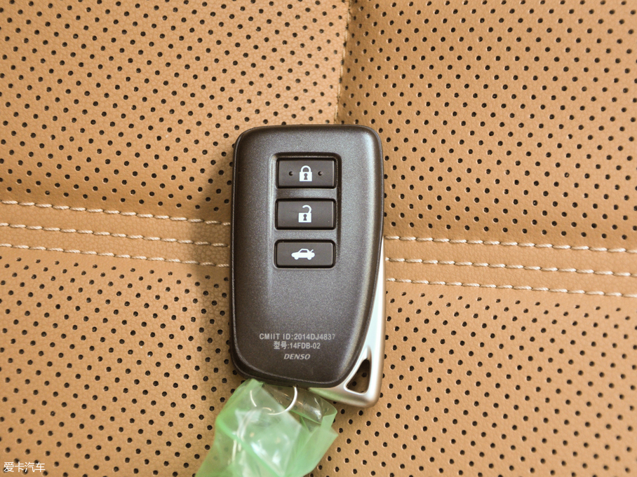 2017׿_˹ES 300h Mark Levinsonm