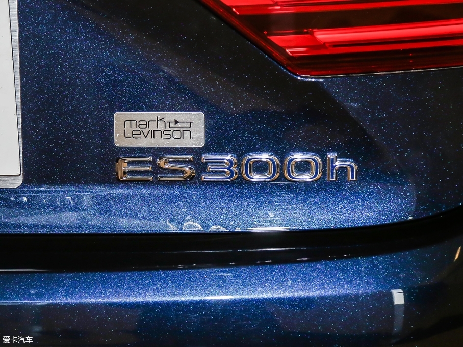 2017׿_˹ES 300h Mark LevinsonA