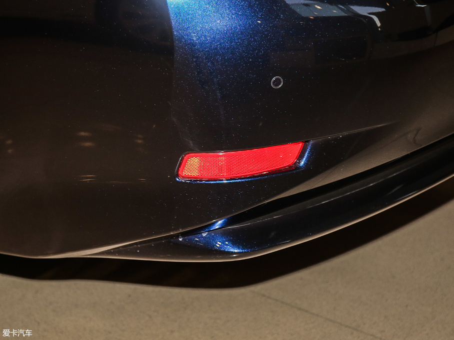 2017׿_˹ES 300h Mark LevinsonA