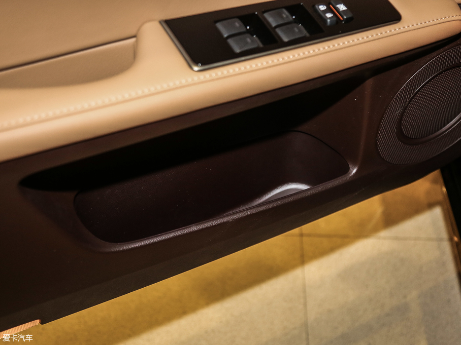 2017׿_˹ES 300h Mark LevinsonA