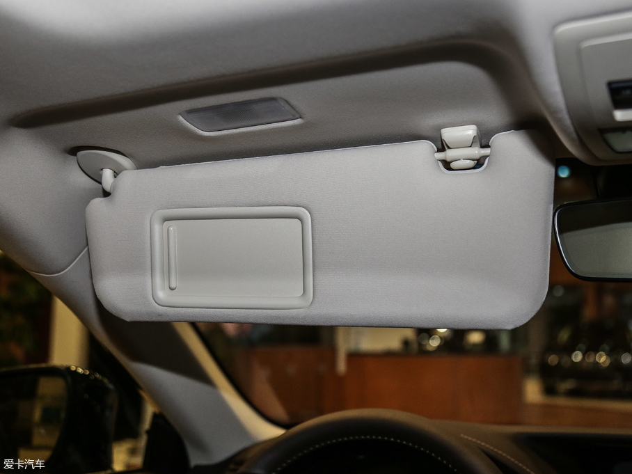 2017׿_˹ES 300h Mark LevinsonA