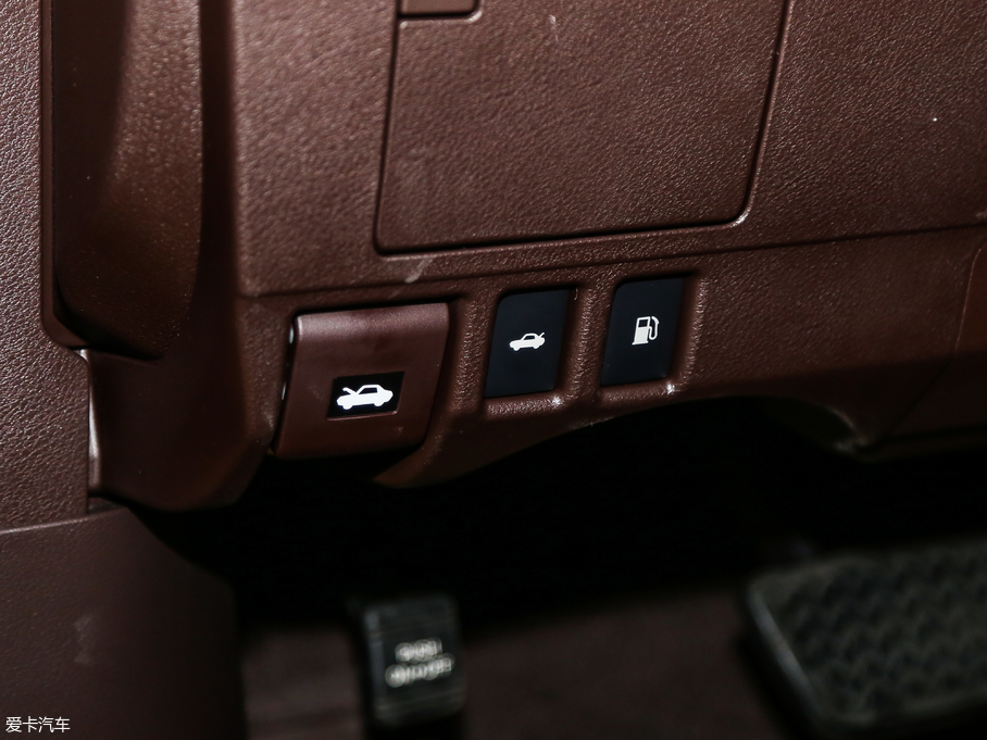 2017׿_˹ES 300h Mark LevinsonA