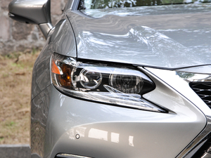 2017300h Mark Levinsonm ^