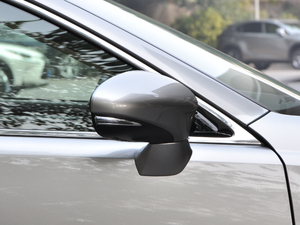 2017300h Mark Levinsonm ^