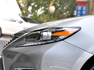 2017300h Mark Levinsonm ^