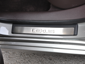 2017300h Mark Levinsonm g