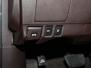 2017250 Mark LevinsonA п؅^(q)