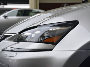 2017300 F SPORT (x)(ji)^