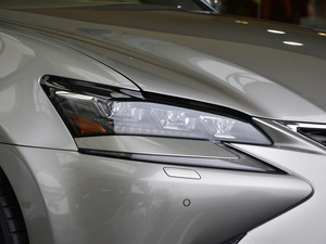 2017300 F SPORT (x)(ji)^