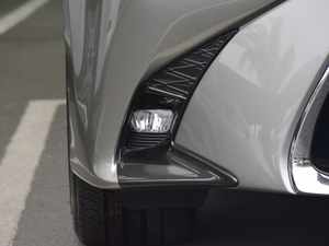 2017300 F SPORT (x)(ji)^