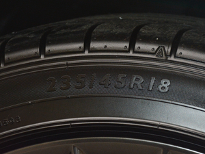 2017300 F SPORT ݆̥ߴ