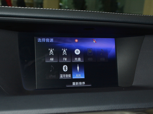 2017300 F SPORT п؅^