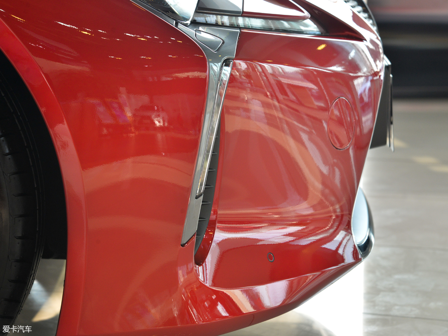 2018׿_˹LC 500h \(yn)Ӱ