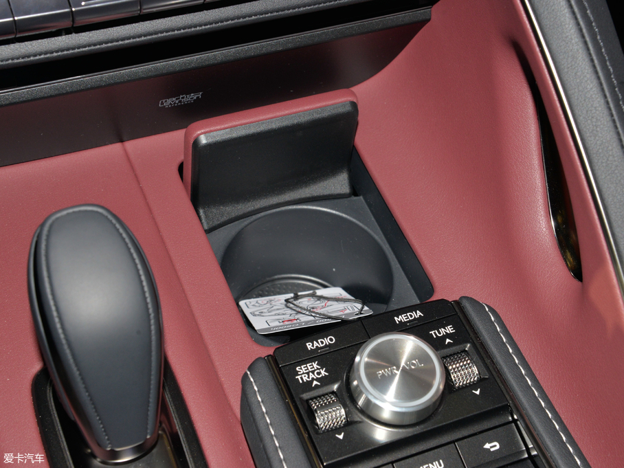 2018׿_˹LC 500h \Ӱ