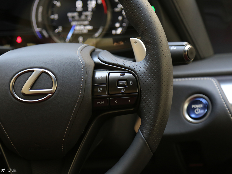 2018׿_˹LC 500h \(yn)(dng)